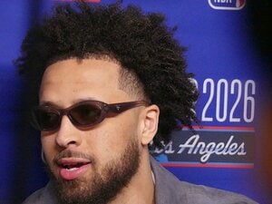 東の首位独走も人気に欠けるピストンズ。過小評価を覆し、エースはMVPを狙う。