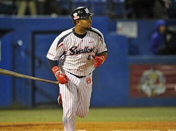 松井秀喜とラミレスの言葉で考える、55本塁打と、敬遠と、“日本人”。＜Number Web＞ photograph by Hideki Sugiyama