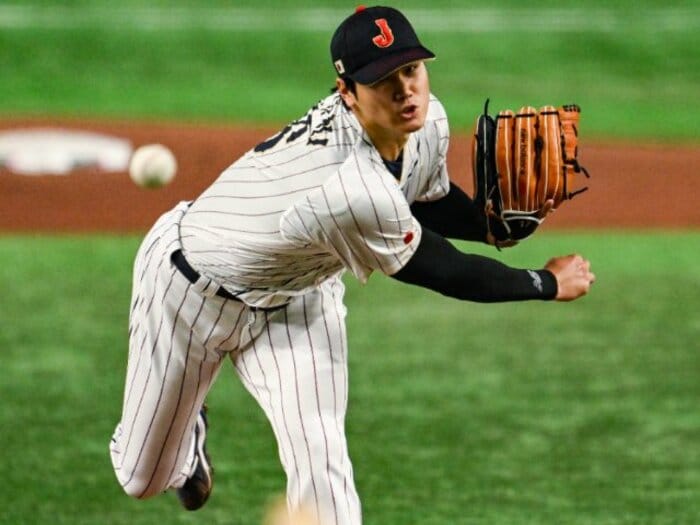 大谷翔平のスイーパーは「三塁側ベンチの方から体の内側へ入ってくるような…」WBC中国代表の真砂勇介が振り返る“魔球攻め”と日本戦秘話<Number Web> photograph by Nanae Suzuki