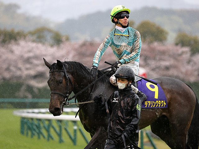 デアリングタクトの桜花賞完勝劇。この衝撃はまさにアーモンドアイ級