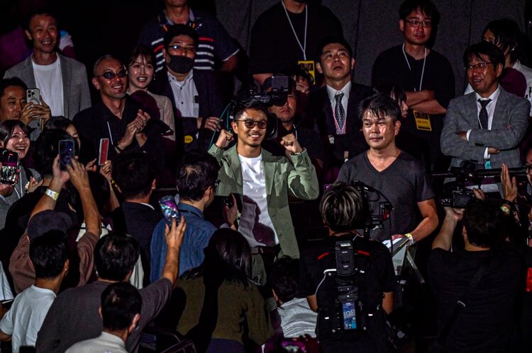 馬上の人 上里直汰騎手は鎖骨と肋骨の骨折、肺挫傷が判明 22日の函館7Rで落馬