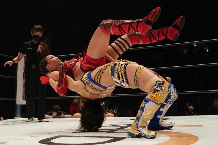 5★STAR GP優勝決定戦の朱里vs渡辺桃