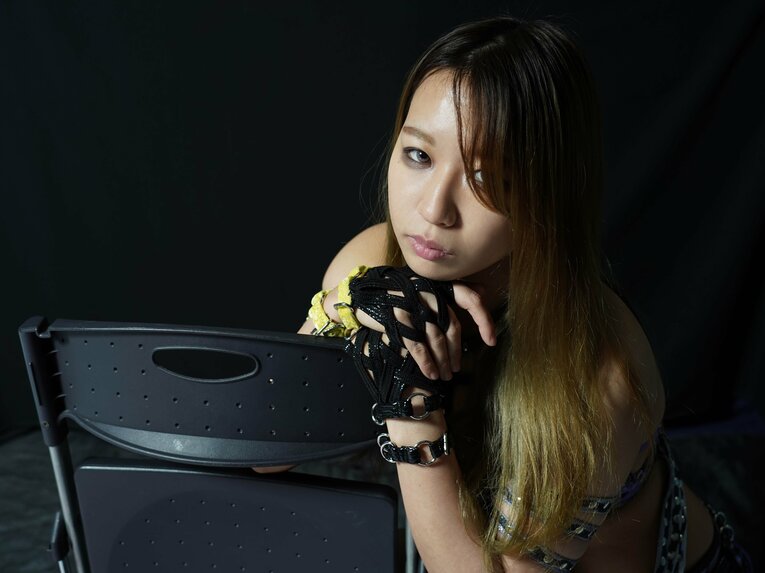 「アンチにディスられても、私は傷つかない」“ブラックピーチ”に豹変したスターダム・渡辺桃が明かすヒールターンの真相《特別グラビア》(9)