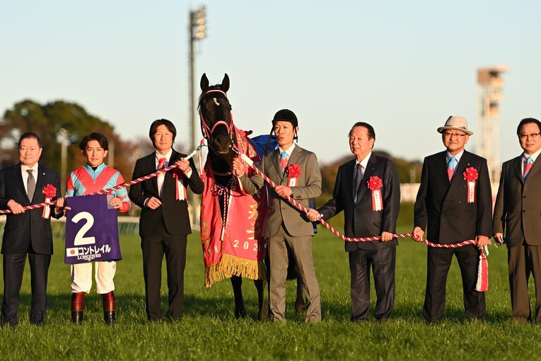 「本当に立派な走りでした」コントレイルがジャパンCで有終の美…“男泣き”福永祐一が三冠馬と歩んだ「夢のような」2年間(31)