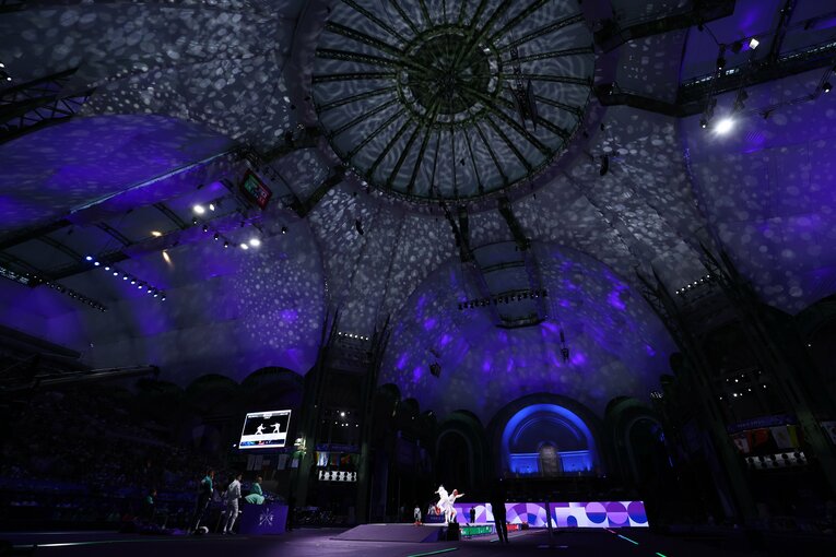 フェンシング会場のグラン・パレ　©Ryosuke Menju/JMPA