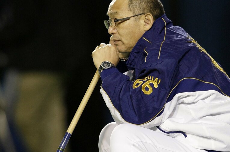 中日ドラゴンズ監督時代の落合博満 ／ photograph by JIJI PRESS
