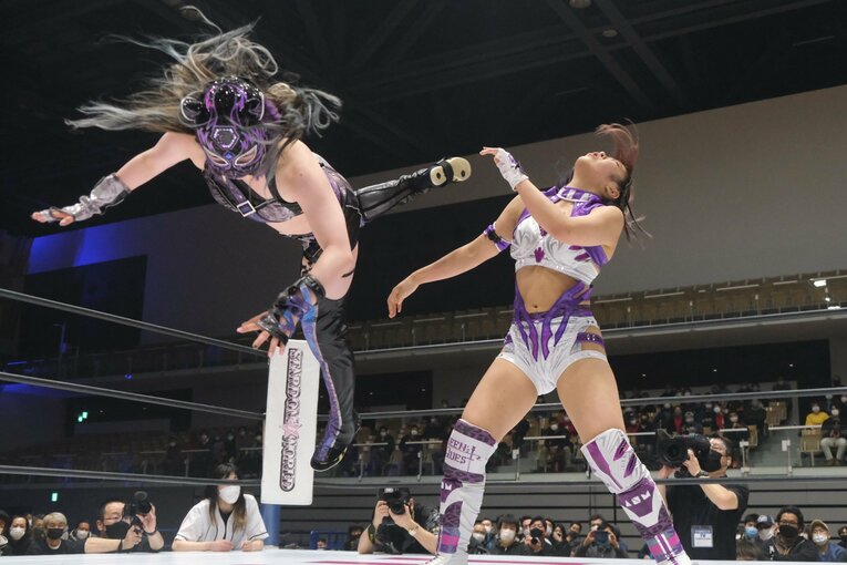 「年間ベストバウトだ！」スターダム地方大会に海外も熱狂…キッドvs.AZM、ハイスピードの“黄金カード”はいかに生まれたか？(26)