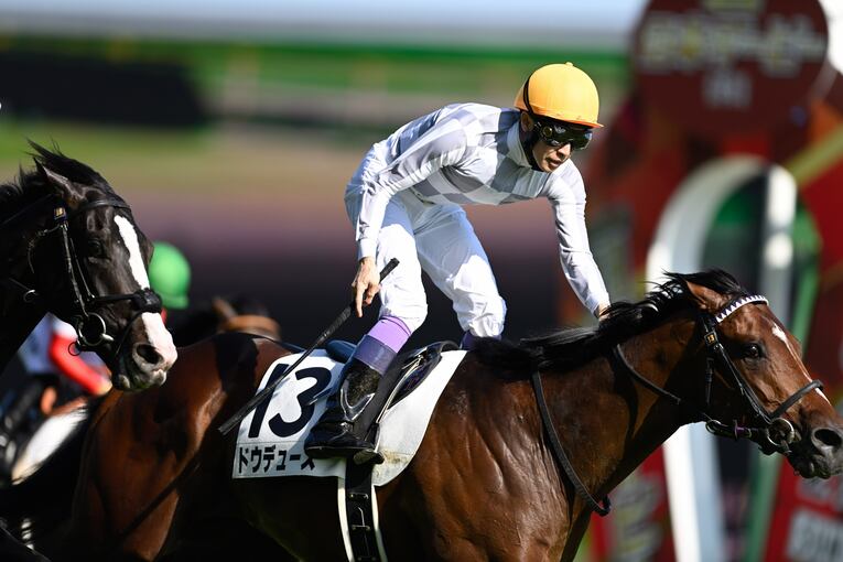 ドウデュースが制した2022年の日本ダービー　©Keiji Ishikawa