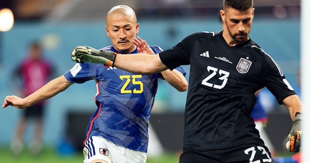 岡崎慎司の目］日本代表が手にした堅守という新しい顔 vs.スペイン