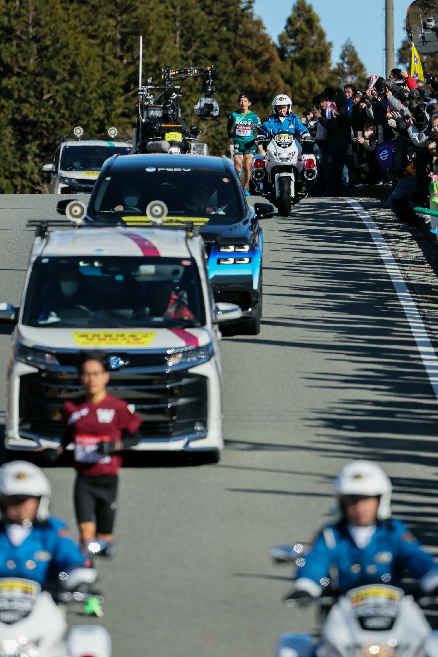 黒田は工藤を視界にとらえていたが……　©JMPA