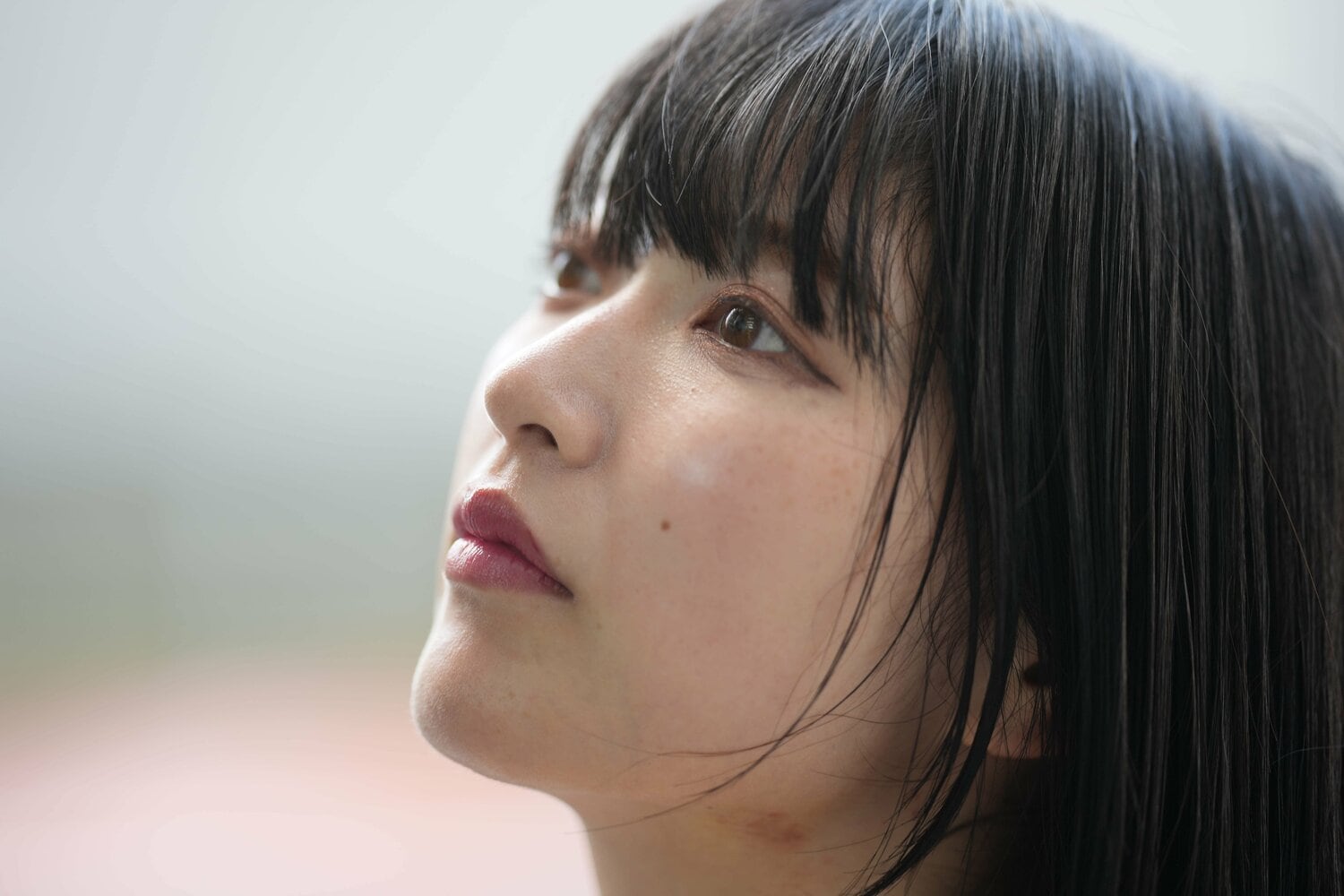 仕事をしながら、芸能界での成功を模索した　©Essei Hara