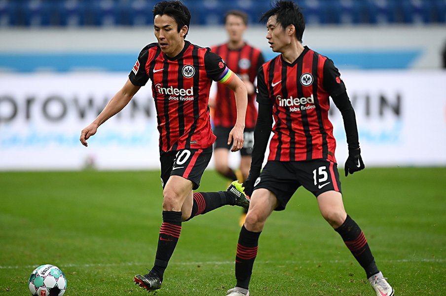 フランクフルトで主力の長谷部誠と鎌田大地©Getty Images