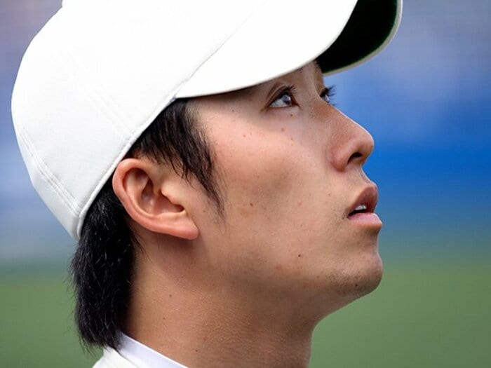 ＜引退＞「現役は40、50歳まで」斎藤佑樹がグラブに刻んだ“不死鳥”のマーク…早大時代を知る記者が見た、繊細なスターの姿とは＜Number Web＞ photograph by Waseda Sports