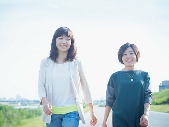高橋尚子と野口みずきが初対談。スクープ企画の舞台裏と動画公開!<Number Web> photograph by Asami Enomoto