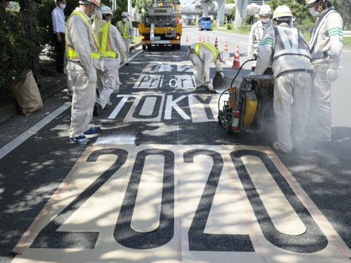 「違反すれば反則金6000円」“無観客開催”なのに、交通規制を行うのはナゼ？ ロンドンでは“デモ行進”、リオでは市長が“陳謝”も…＜Number Web＞ photograph by JIJI PRESS