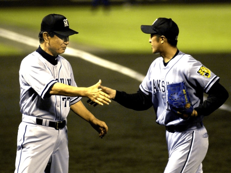 じゃあお前なんかいらん」半年後、阪神・星野仙一監督に手渡された高級