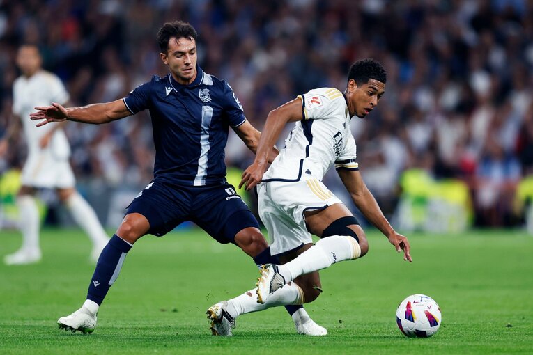 久保建英「幻のマドリー戦ゴラッソ」に余裕の笑み→クロース置き去り、先制点演出…“魔法使いタケ”のステップアップをカメラマンは見た(15)