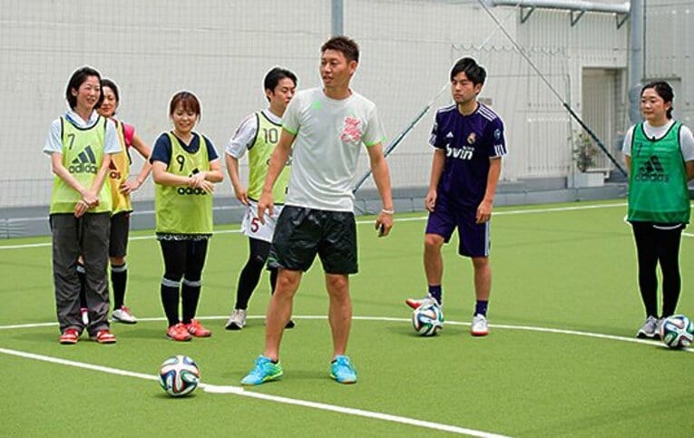 小野選手によるクリニック。トッププロにフットサルをイチから教わる機会なんてなかなかありません。