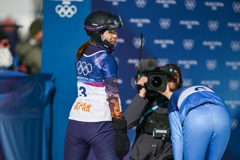 三木も準々決勝でカフォント（右）に僅差で及ばず敗退　©Nanae Suzuki/JMPA