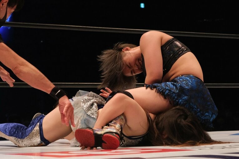 スターダム新勢力God's Eye、無敗の原動力とは？ 下剋上でトーナメント優勝のMIRAIに朱里が語った期待「少しの変化で大きく伸びる」(22)