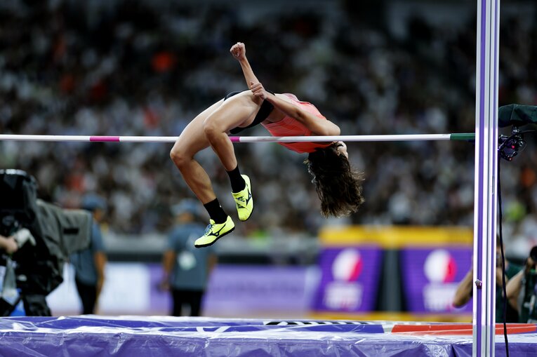 大舞台で調子を取り戻した高橋の跳躍　©Kiichi Matsumoto