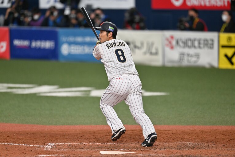 驚異の出塁率を誇る日本の打撃職人。MLB選手たちに挟まれながら上位打線を担う　©Naoya Sanuki