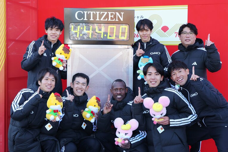 ニューイヤー駅伝で初優勝を果たしたGMOインターネットグループ　©JIJI PRESS