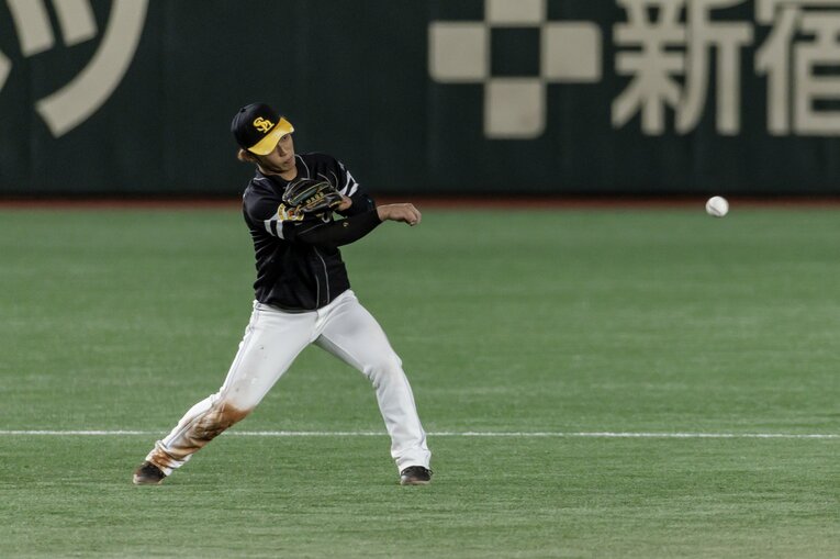 「う、うますぎる…」【今宮の天才プレー集】20枚超／2024年  ©Kichi Matsumoto