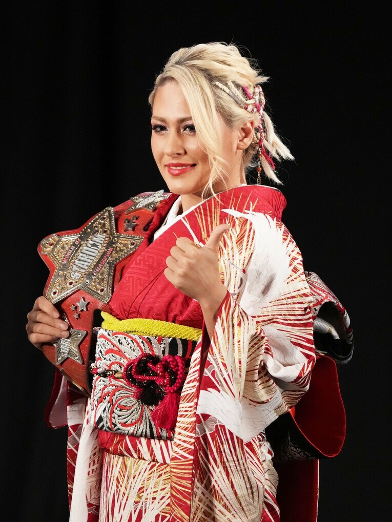 「ヤツはド変態ですよ（笑）」スターダム新女王・ジュリアは“妹”との初防衛戦に何を思う？「心にぶっ刺さる戦いを」《新春特別グラビア》(28)