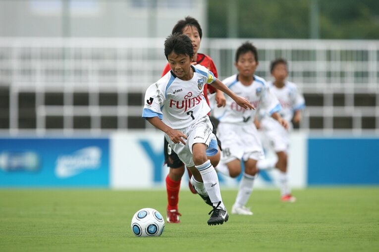 2009年、第33回全日本少年サッカー大会での三笘薫（当時12歳）　©JFA/AFLO