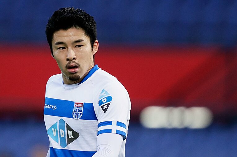 東京五輪を経て日本代表で存在感を増す24歳の中山雄太。海外挑戦もオランダで4季目を迎えている ／ photograph by Getty Images