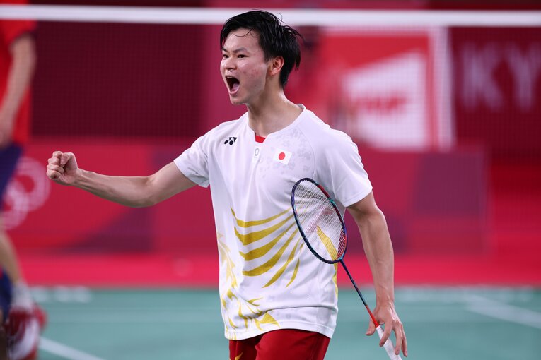 東京五輪で銅メダルを獲得した渡辺・東野ペア　©JMPA