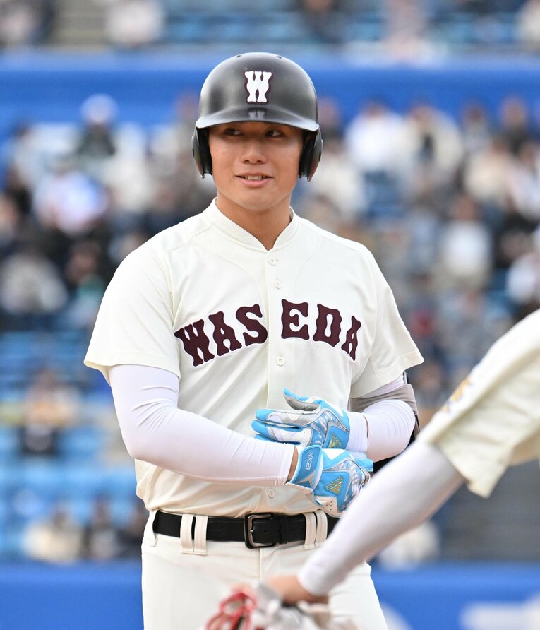 最終戦で大学公式戦における「最初で最後」となるヒットを放った福太郎　©Sankei Shimbun