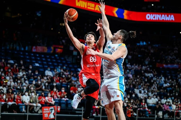 張本天傑 　©︎fiba.basketball