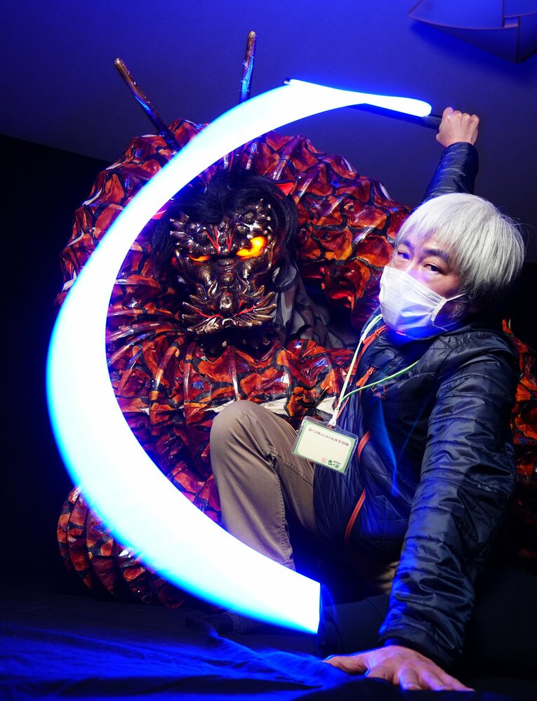 ゲームのようなエフェクトがかかった幻想的な第5局の写真。大型のペンライトを使って再現していた　写真はスポーツニッポン写真映像部提供