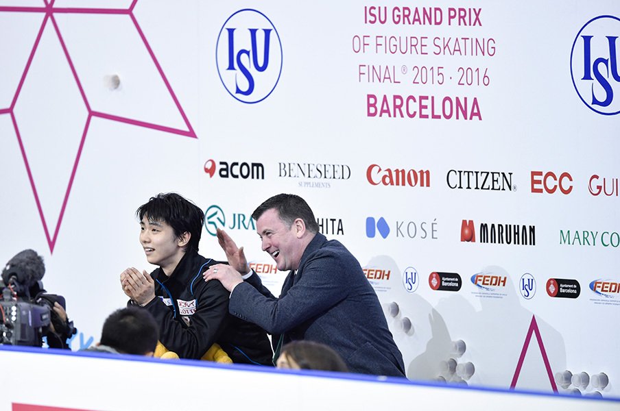 羽生結弦の新記録支えるB・オーサー。彼も昔、フィギュアの革新者だった。<Number Web> photograph by Asami Enomoto