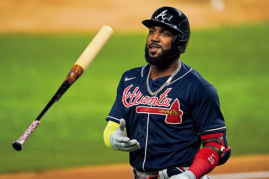 MLBナ・リーグの特例DH制度の来年は?「打つ気のない投手が打席に立つ必要はない」のか<Number Web> photograph by Getty Images