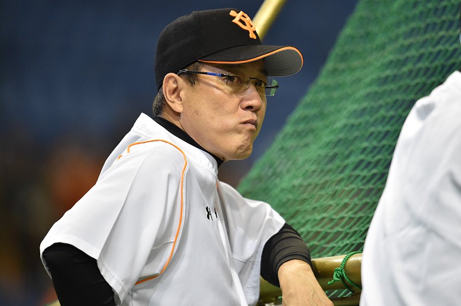 高橋由伸新監督が継承すべきもの。原巨人が体現した「勝つ組織」とは。<Number Web> photograph by Hideki Sugiyama