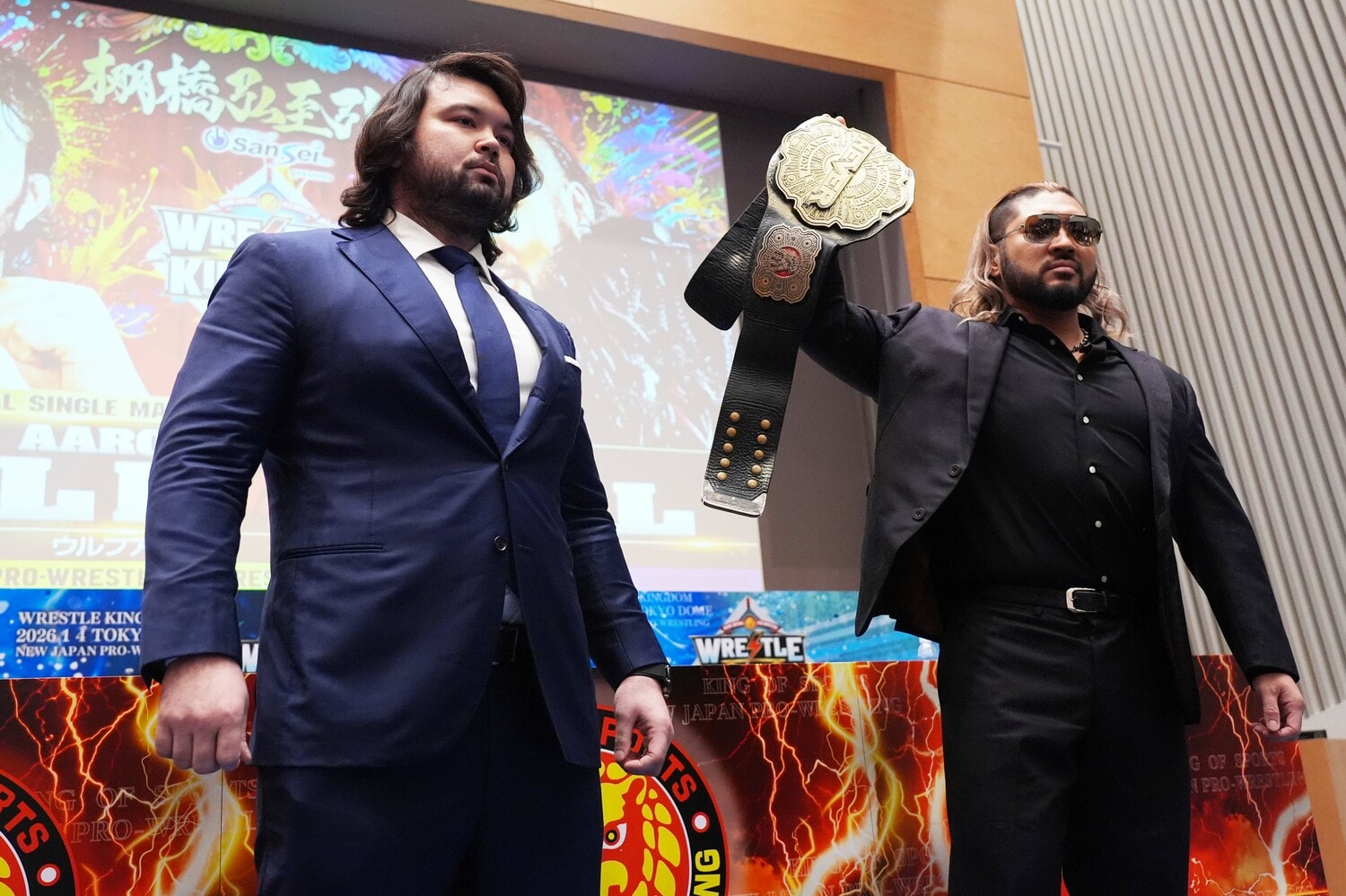 デビュー戦がタイトルマッチになったウルフアロンはEVILを倒すことができるか。11月4日、テレビ朝日 ©Essei Hara