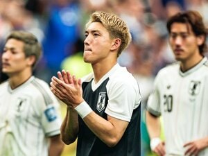 「力不足ですね」ブラジル戦後の冷静分析にも注目…堂安律はなぜ“チームのために走れるのか”「強靭メンタル」を育んだ堂安家の絆〈第1子も誕生〉