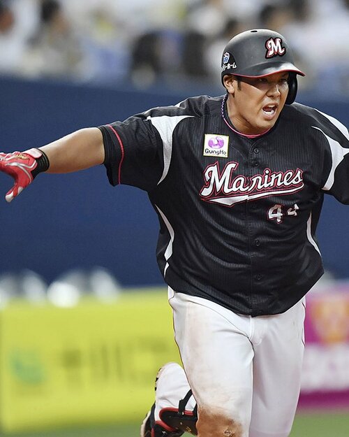 MarinesPhotos #井上晴哉 選手、本日一軍合流！ #chibalotte