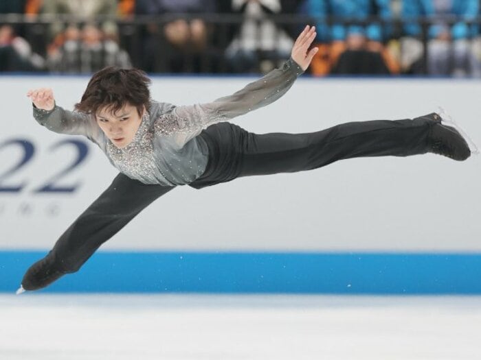 世界王者・宇野昌磨が語った”4回転の神”マリニン17歳の衝撃！「僕よりクオリティも高い」本人は「皆が簡単に跳ぶねと言うけれど…」 ＜Number Web＞ photograph by JIJI PRESS