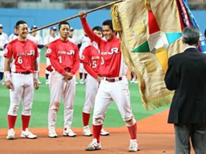 停滞する社会人野球における、復活の方策と変わらぬ課題。<Number Web> photograph by SPORTS NIPPON