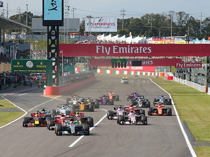 消滅危機だった日本GP存続決定!30回を迎える鈴鹿が勝ち取ったもの。<Number Web> photograph by AFLO