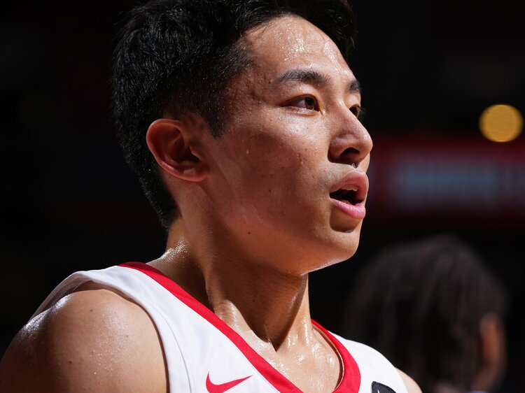 ユウキ！ユウキ！」大歓声は異例…河村勇輝（24歳）はなぜNBAシカゴ