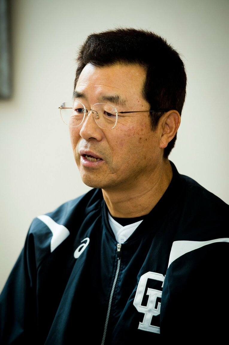 中日のバッテリーコーチ時代（2015年撮影）　©BUNGEISHUNJU