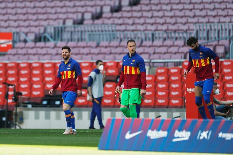 メッシを先頭にピッチへ©Daisuke Nakashima