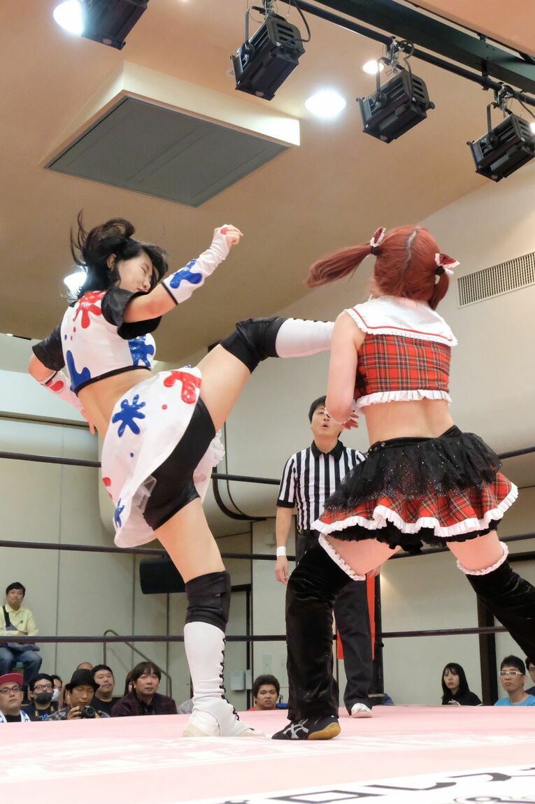 レスラー時代の黒崎セラ（YUMI）