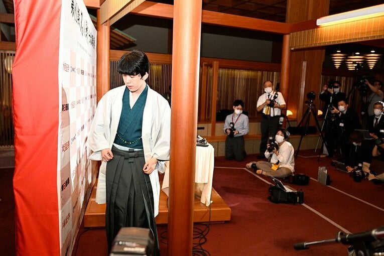 最年少名人となった藤井聡太七冠（2023年6月、当時20歳）　 ／ photograph by Keiji Ishikawa