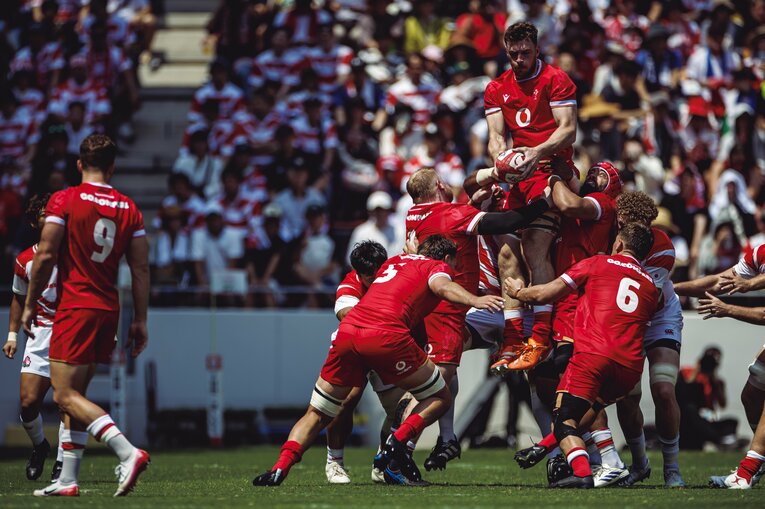 ウェールズは日本独特の高温多湿の暑さにも苦しみ、後半は足が止まった　©︎Kiichi Matsumoto